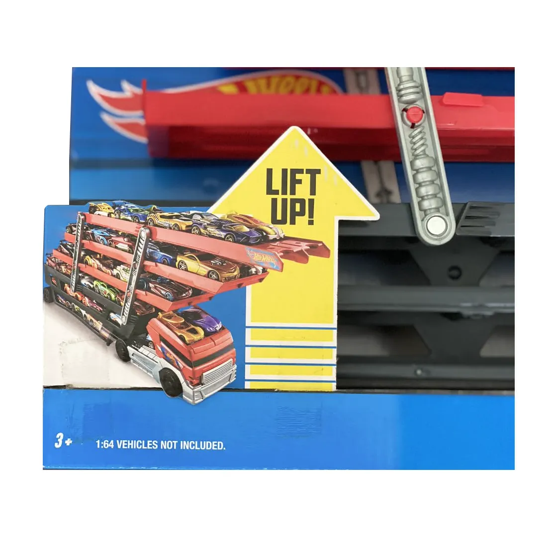 Hot Wheels HW Mega Hauler Holds 50  Cars