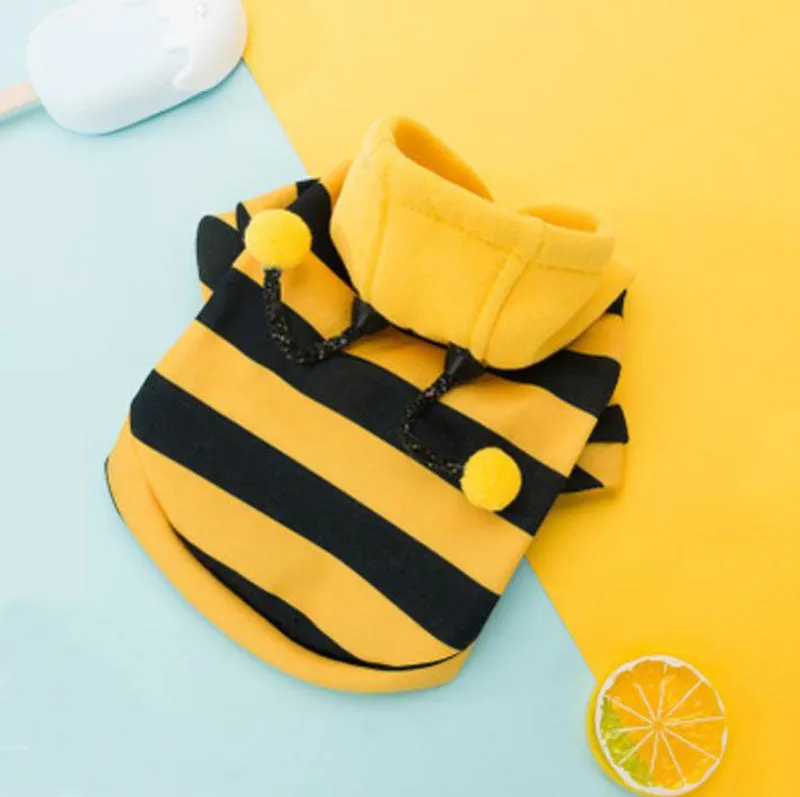 New autumn and winter hooded sweater cat small dog pet clothes
