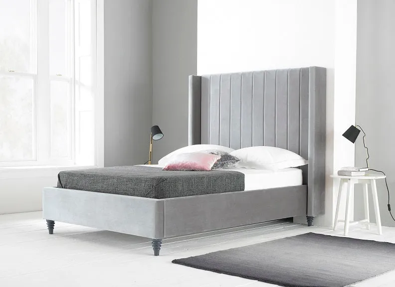 Turin Velvet Beds